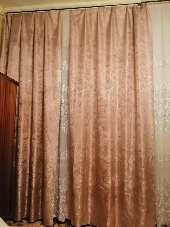 Рядом С Автовокзалом Apartment Odessa Ngoại thất bức ảnh