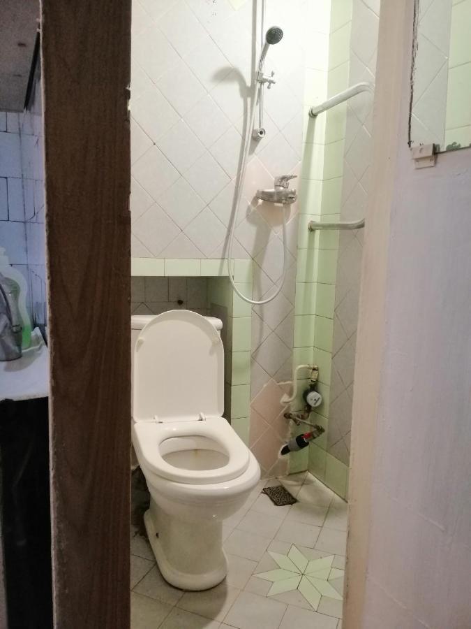 Рядом С Автовокзалом Apartment Odessa Ngoại thất bức ảnh